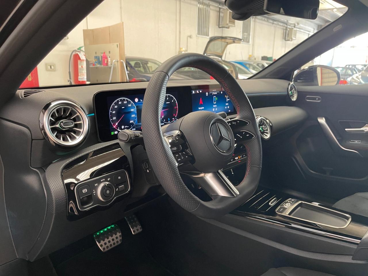 Mercedes-benz A 220 d AMG Line Premium auto-Retrocamera-IVA esp.-LEGGI SOTTO