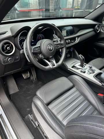 Alfa Romeo Stelvio Stelvio 2.2 t Veloce Q4 210cv auto Navi+Palette al Vol.+Camera