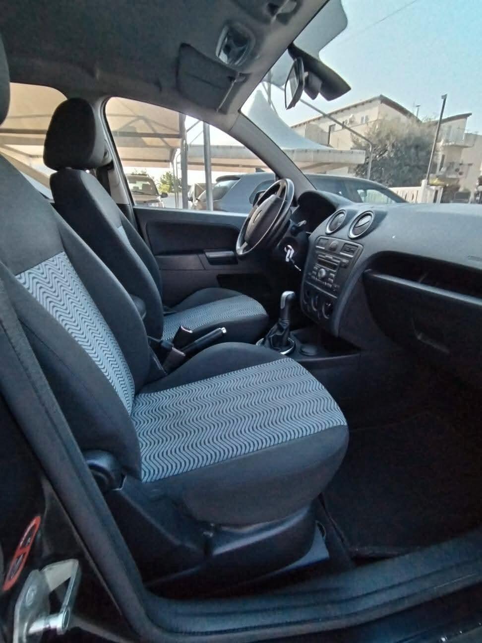 Ford Fusion 1.4 TDCi 5p. Collection
