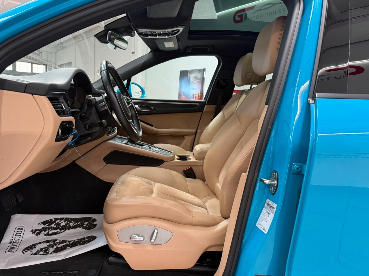 Porsche Macan 2.0 BLU MIAMI