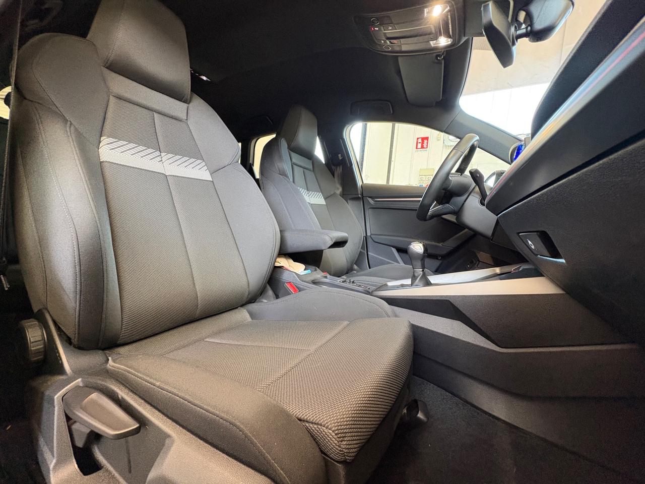 Audi A3 SPB 35 TFSI Identity Black