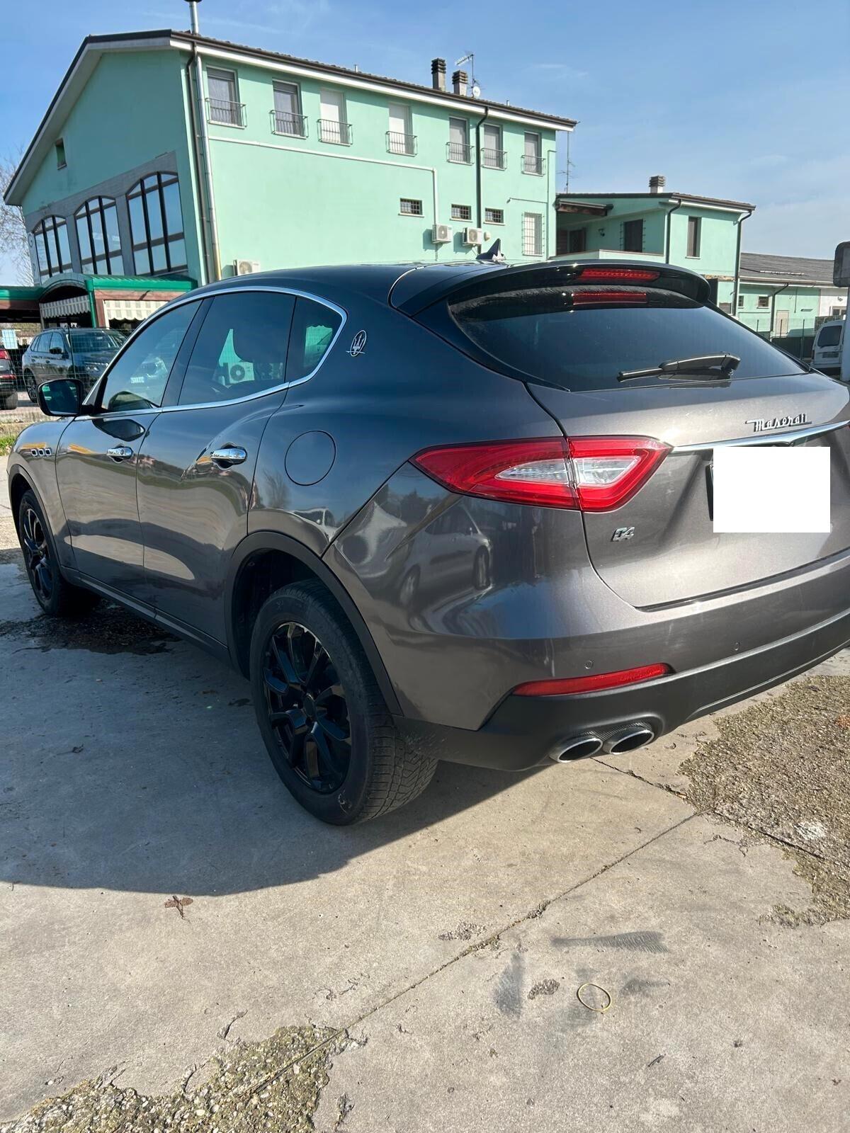 Maserati Levante V6 Diesel 275 CV AWD