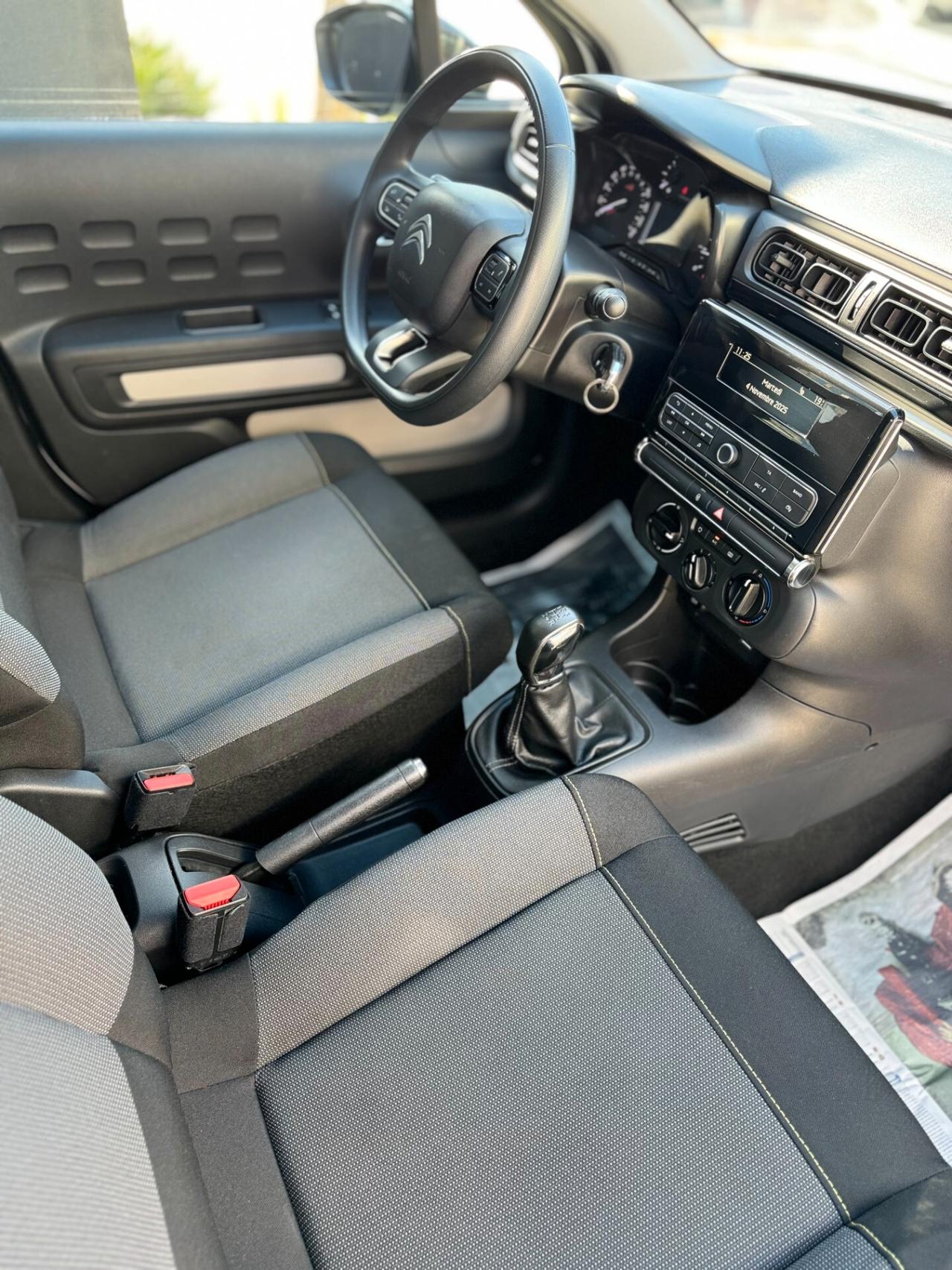 Citroen C3 BlueHDi 100 S&S Business Combi, Autocarro 4 posti