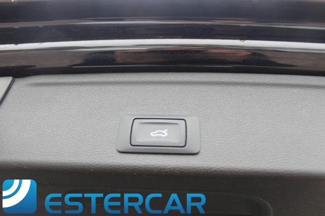 AUDI A4 Avant 40 TDI quattro S tronic Business Advanced