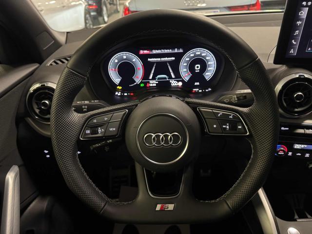 AUDI Q2 30 TDI S line Interiors