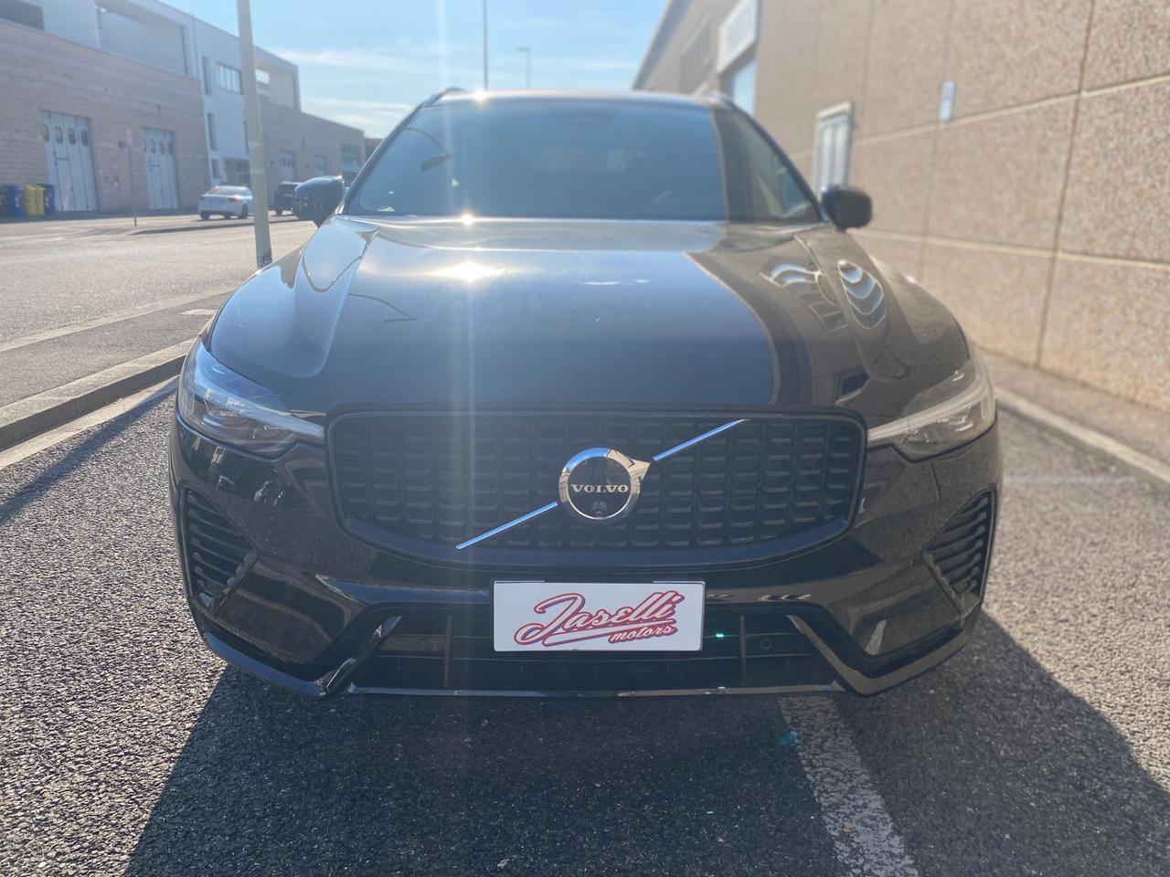 Volvo XC 60 XC60 T6 Recharge Plug-in Hybrid AWD tetto apribile automatico INSCRIPTION