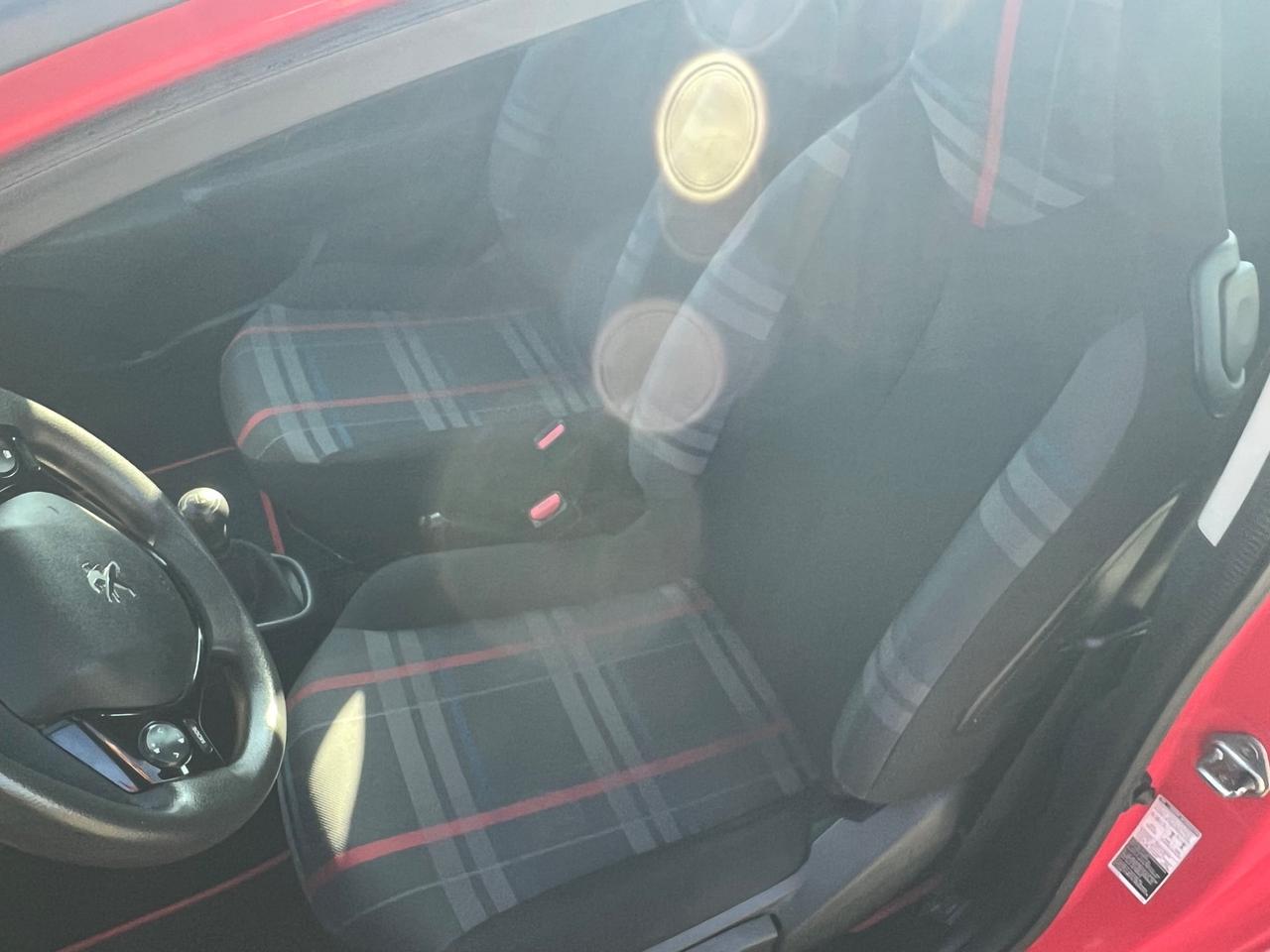 Peugeot 108 VTi 68 3 porte Access