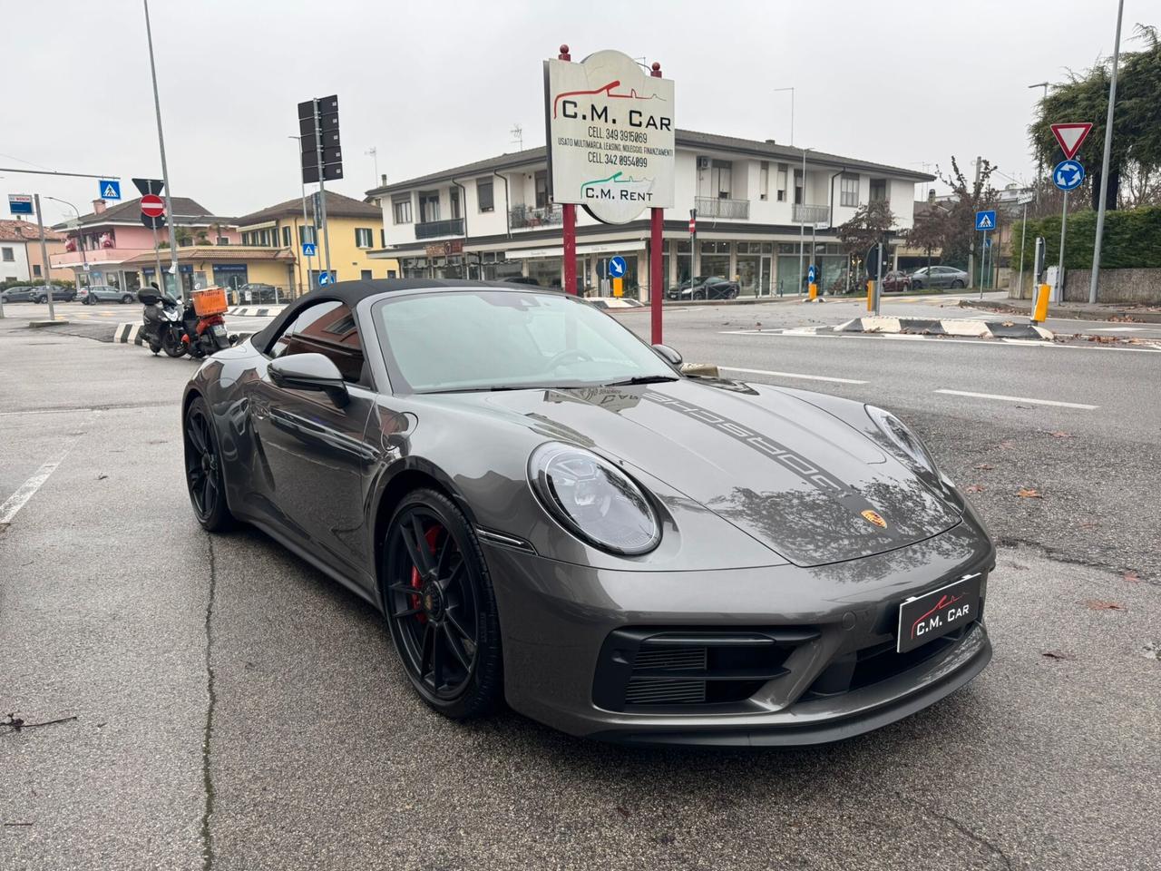 Porsche 992 911 Cabrio 3.0 Carrera 4 GTS auto