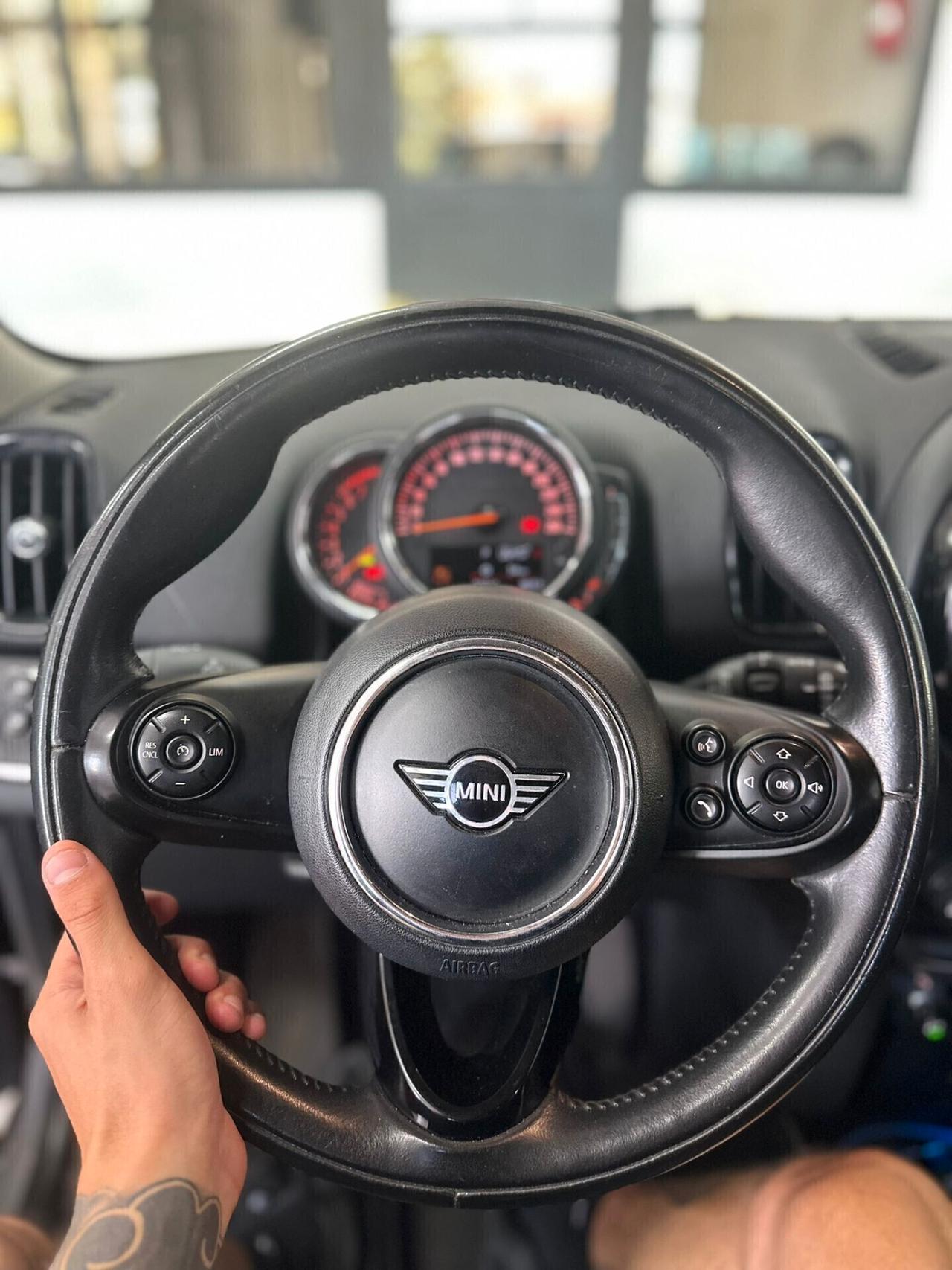 Mini One Countryman 1.5 HYPE 102CV 2019
