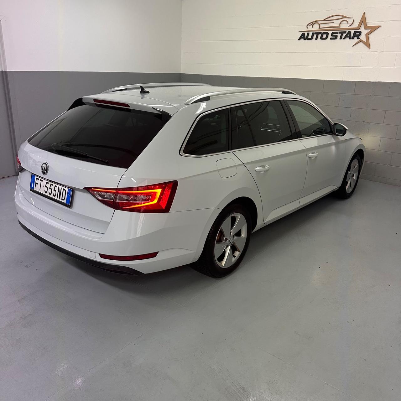 Skoda Superb 2.0 TDI 150 CV SCR DSG Executive