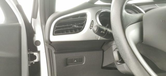 DS AUTOMOBILES DS 3 1.4 HDi 70 Chic