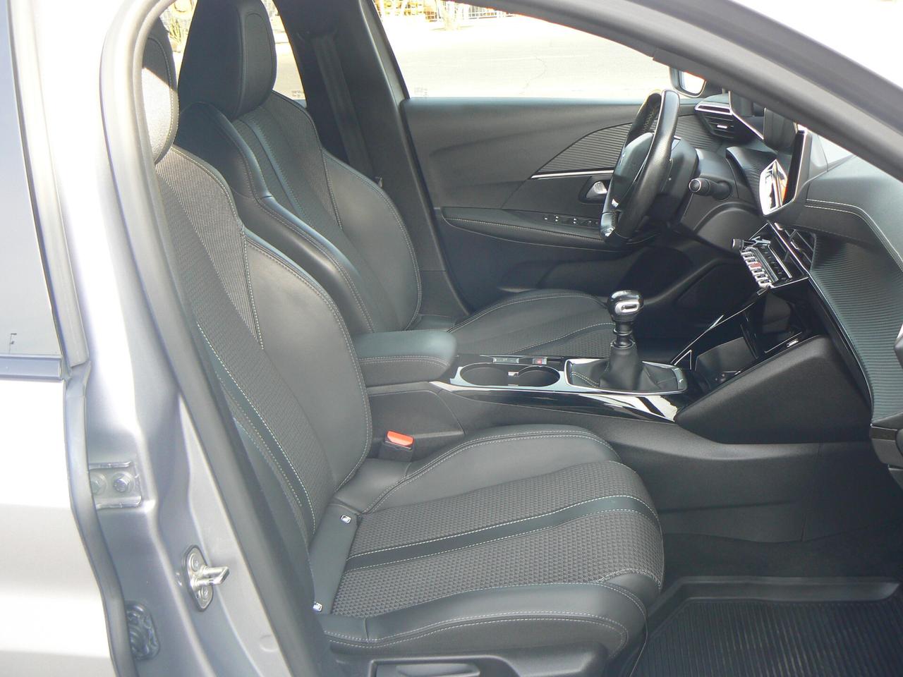 Peugeot 208 Stop&Start 5 porte GT Line 100 cv