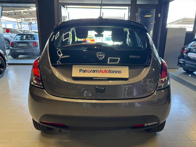 LANCIA Ypsilon 1.0 FireFly 5 porte S&S Hybrid Gold