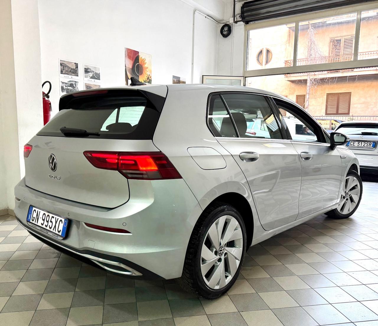 Volkswagen Golf 2.0 TDI 150 CV DSG SCR Style