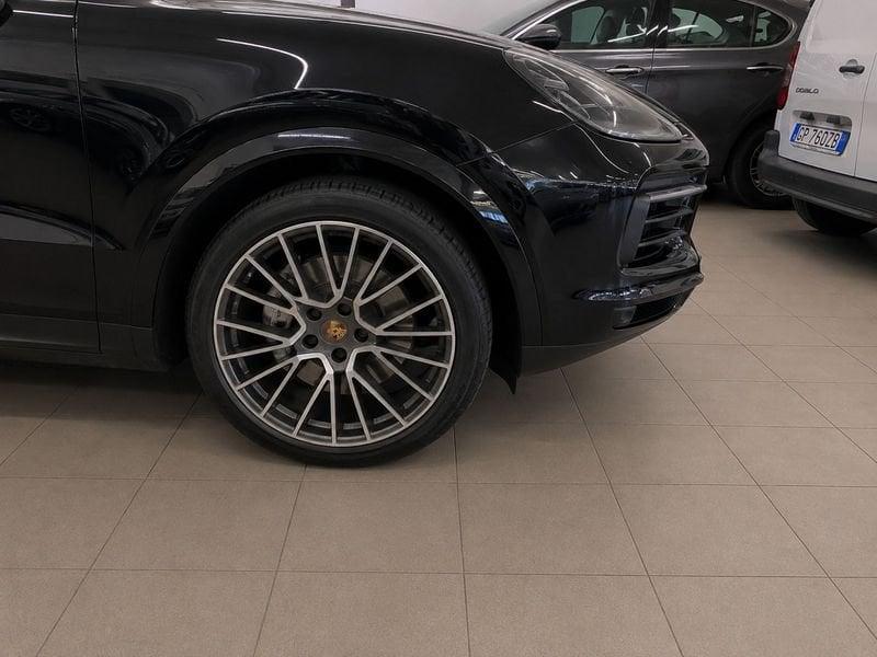 Porsche Cayenne 3.0 V6