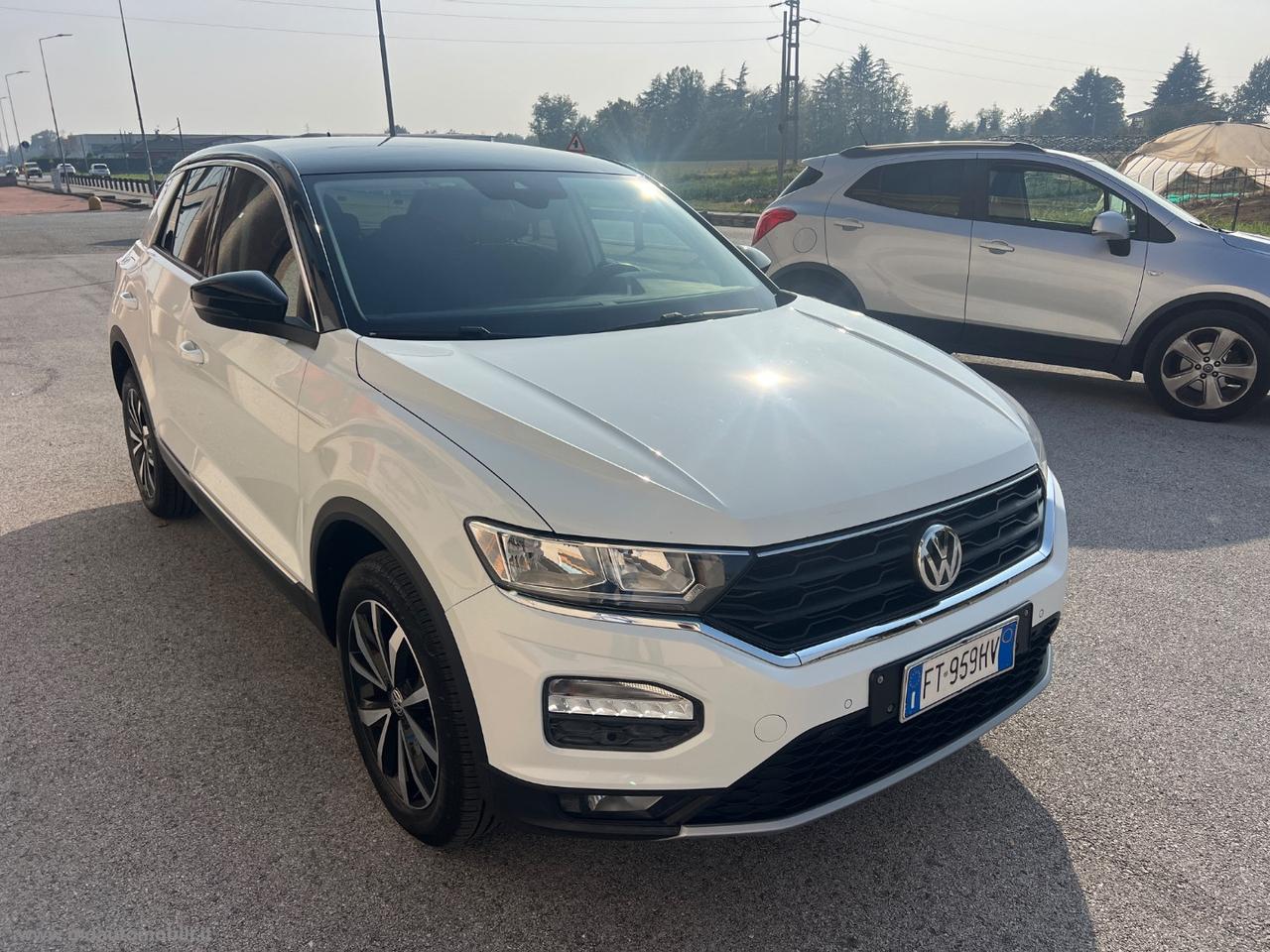 VOLKSWAGEN T-Roc 1.0 TSI 115CV Style BMT VIRTUAL PDC 17