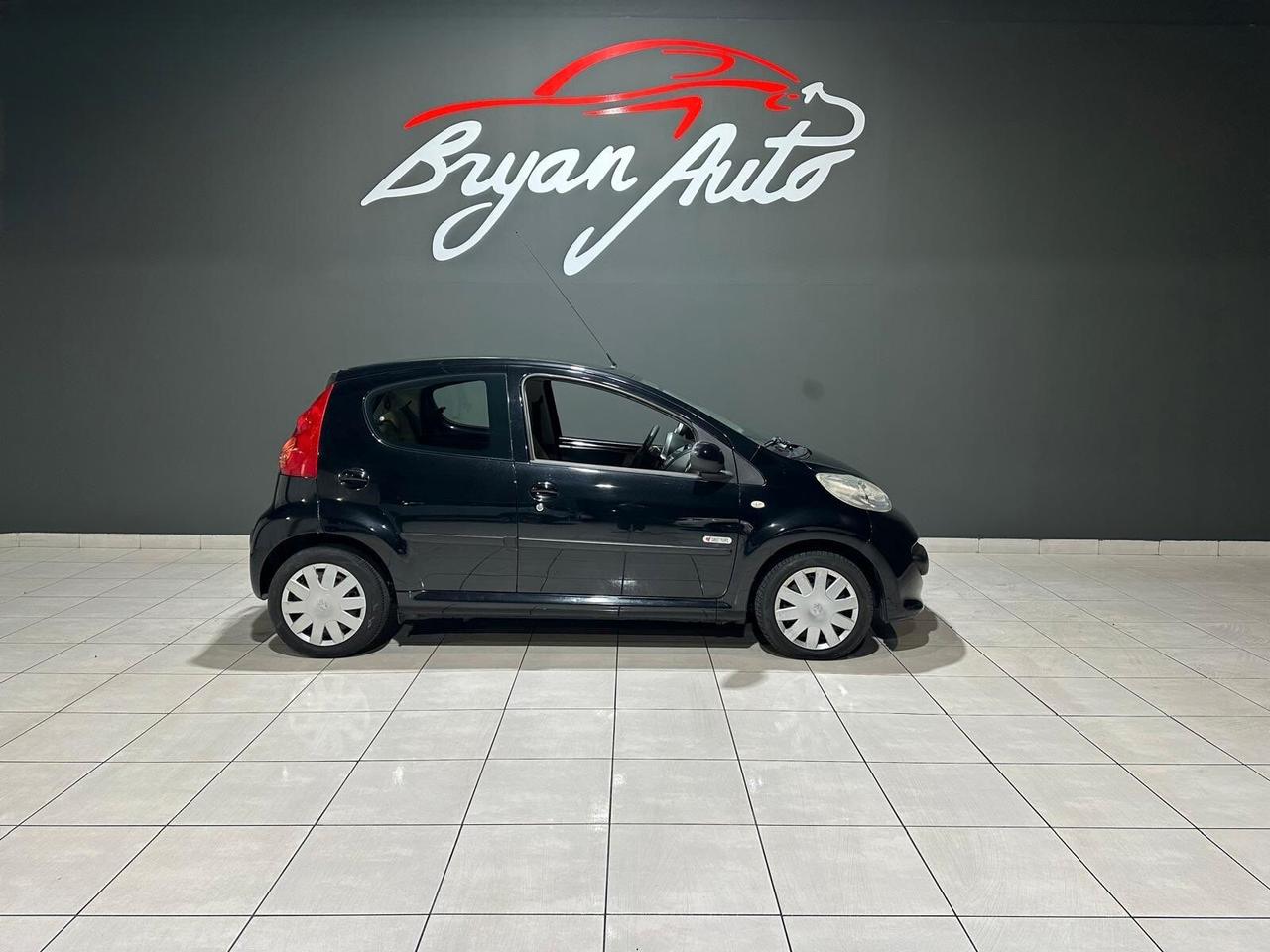 Peugeot 107 1.0 68CV 5p. Urban Move