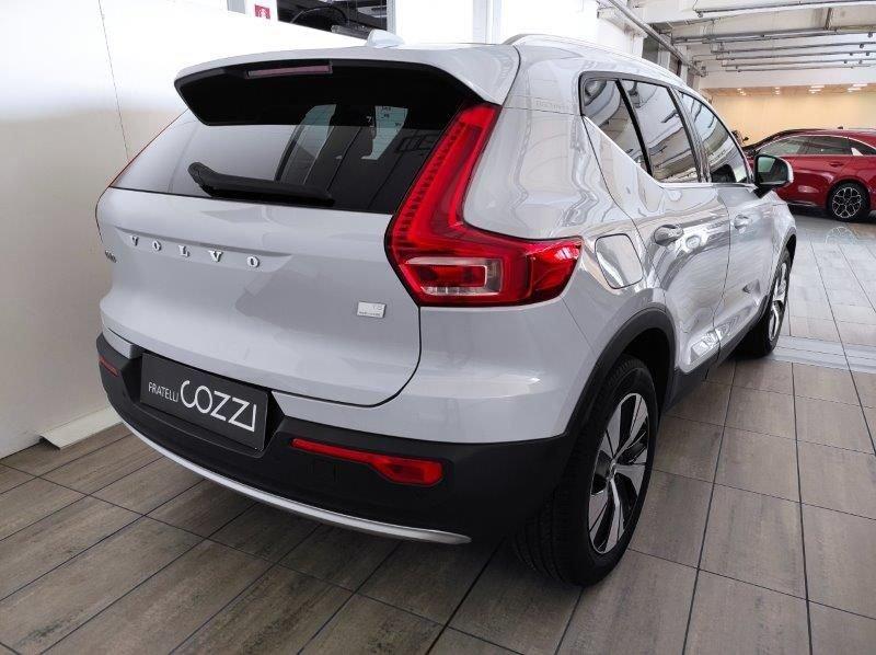 Volvo XC40 (2017-->) T5 Recharge Plug-in Hybrid Inscription Expression