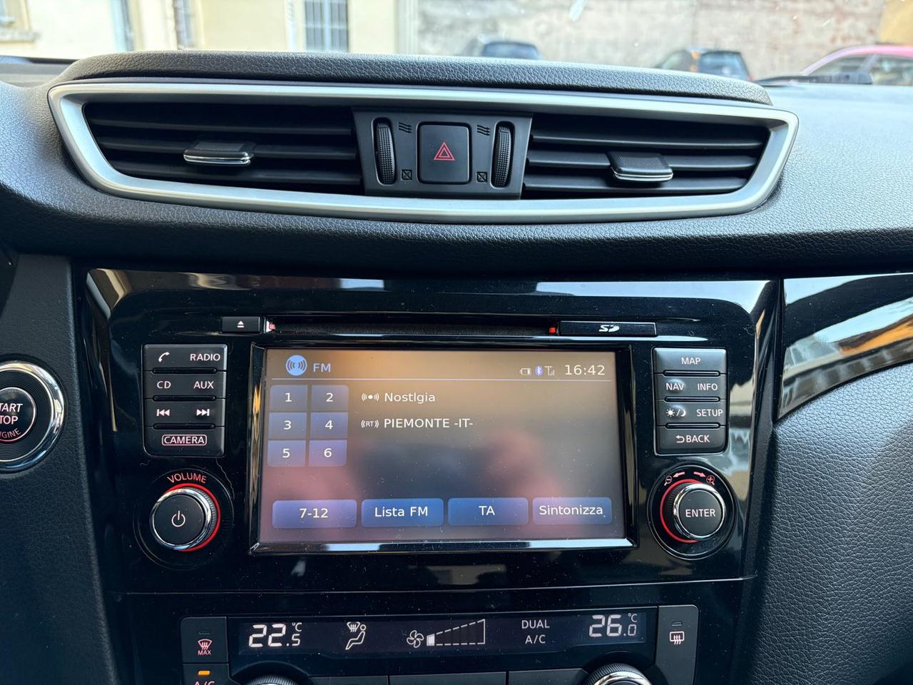 Nissan Qashqai Black Edition 1.6 dCi #7513