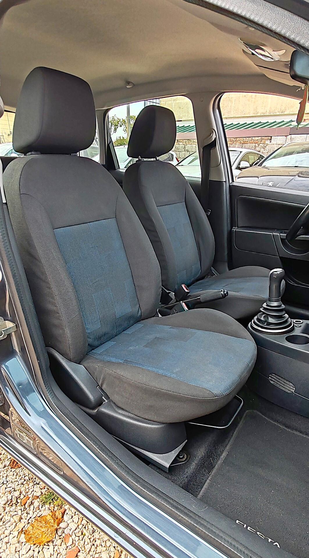 Ford Fiesta 1.2 16V 5p. Ghia OK NEOPATENTATI