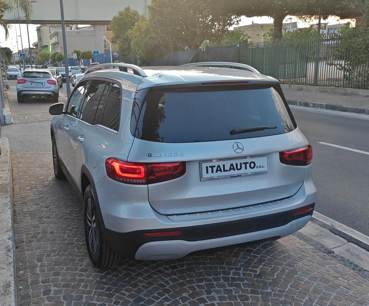 Mercedes-benz GLB 180 d Automatic Business Extra