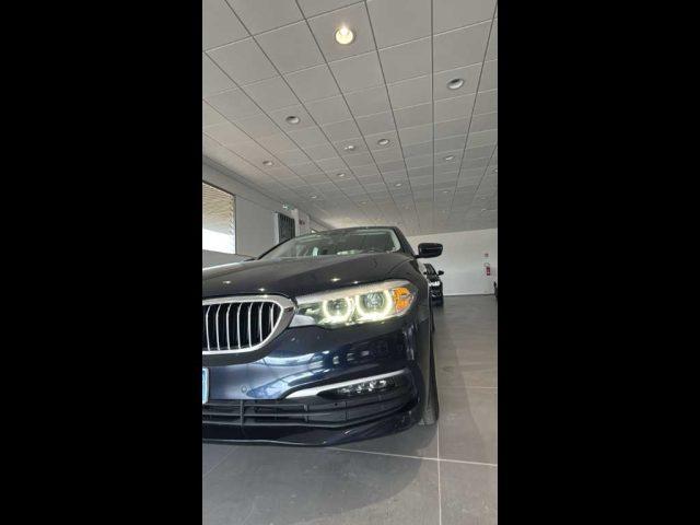 BMW 525 Serie 5(G30/31/F90) - d Business