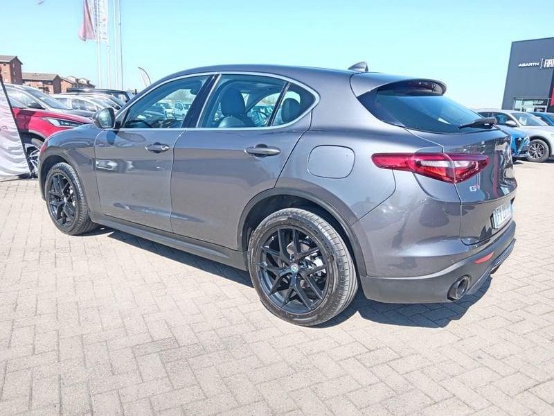 Alfa Romeo Stelvio Stelvio 2.2 Turbodiesel 210 CV AT8 Q4 Executive