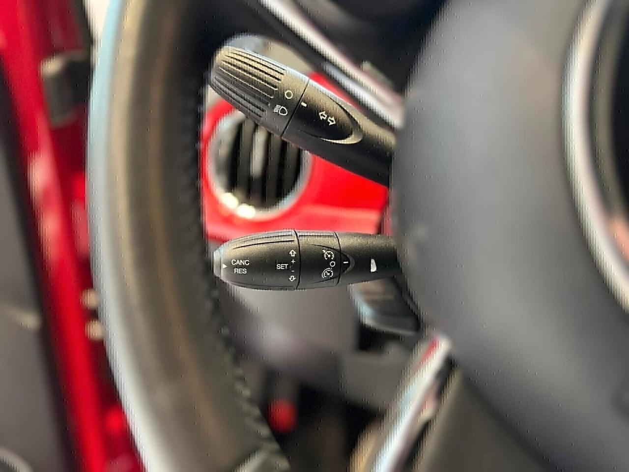 Fiat 500 1.0 Hybrid Lounge "NAVI"