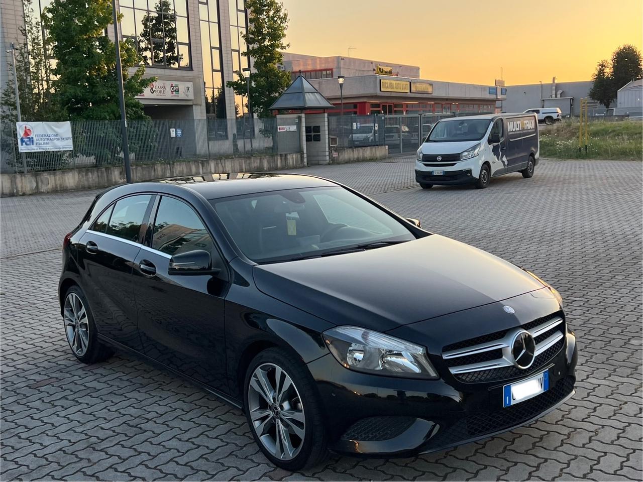 Mercedes-benz A 160 A 160 CDI Dark Night Edition