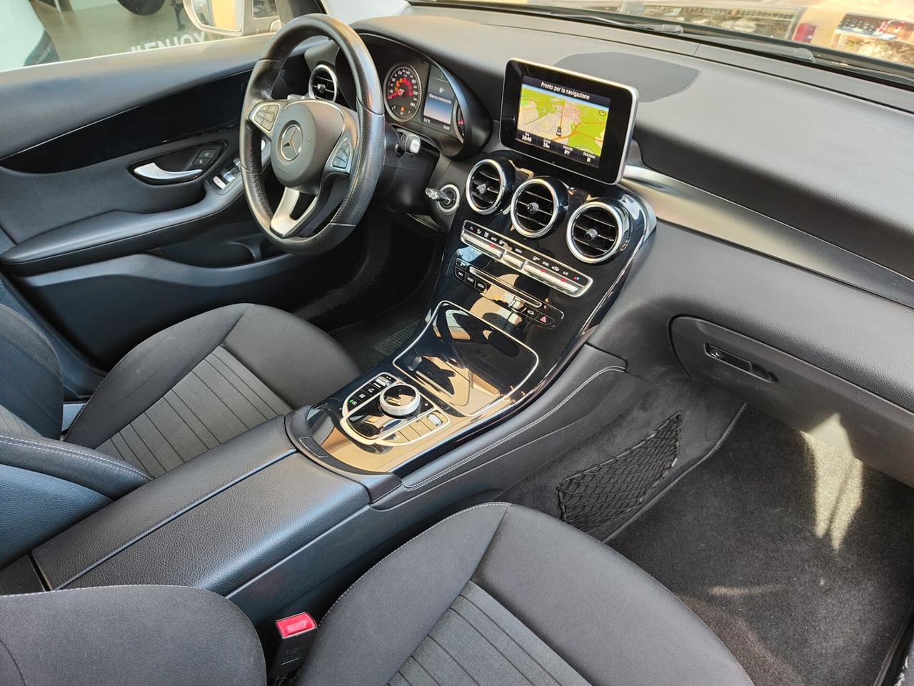 Mercedes-benz GLC 220 d 4Matic Business Auto