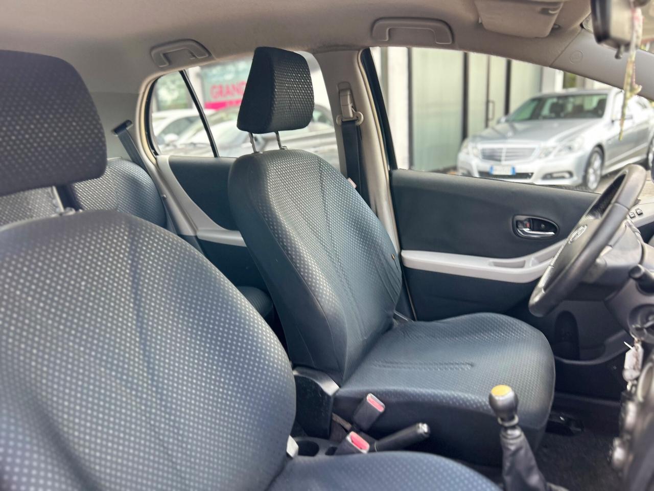 Toyota Yaris 1.4 D-4D DPF 5 porte Sol