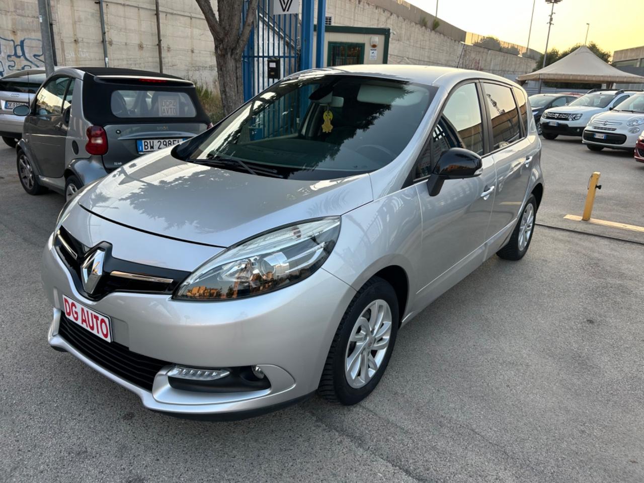 Renault Scenic XMod 1.5 dCi 110 CV navig 2015