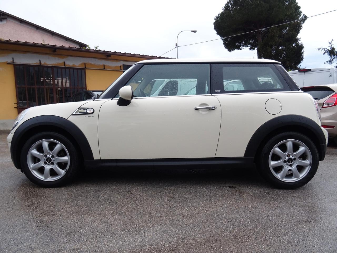 Mini 1.6 16V One 98cv