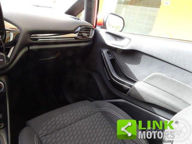 LINK MOTORS: FORD FIESTA 5 PORTE 1.1 75 CV TITAN