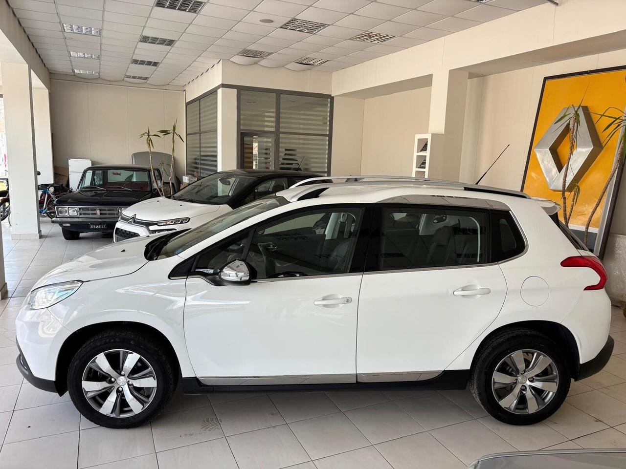 Peugeot 2008 1.6 e-HDi 115 CV Stop&Start Allure