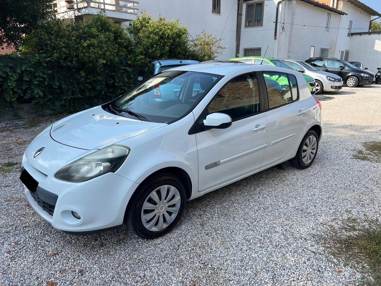 Renault Clio 1.2 16V 5 porte GPL Dynamique
