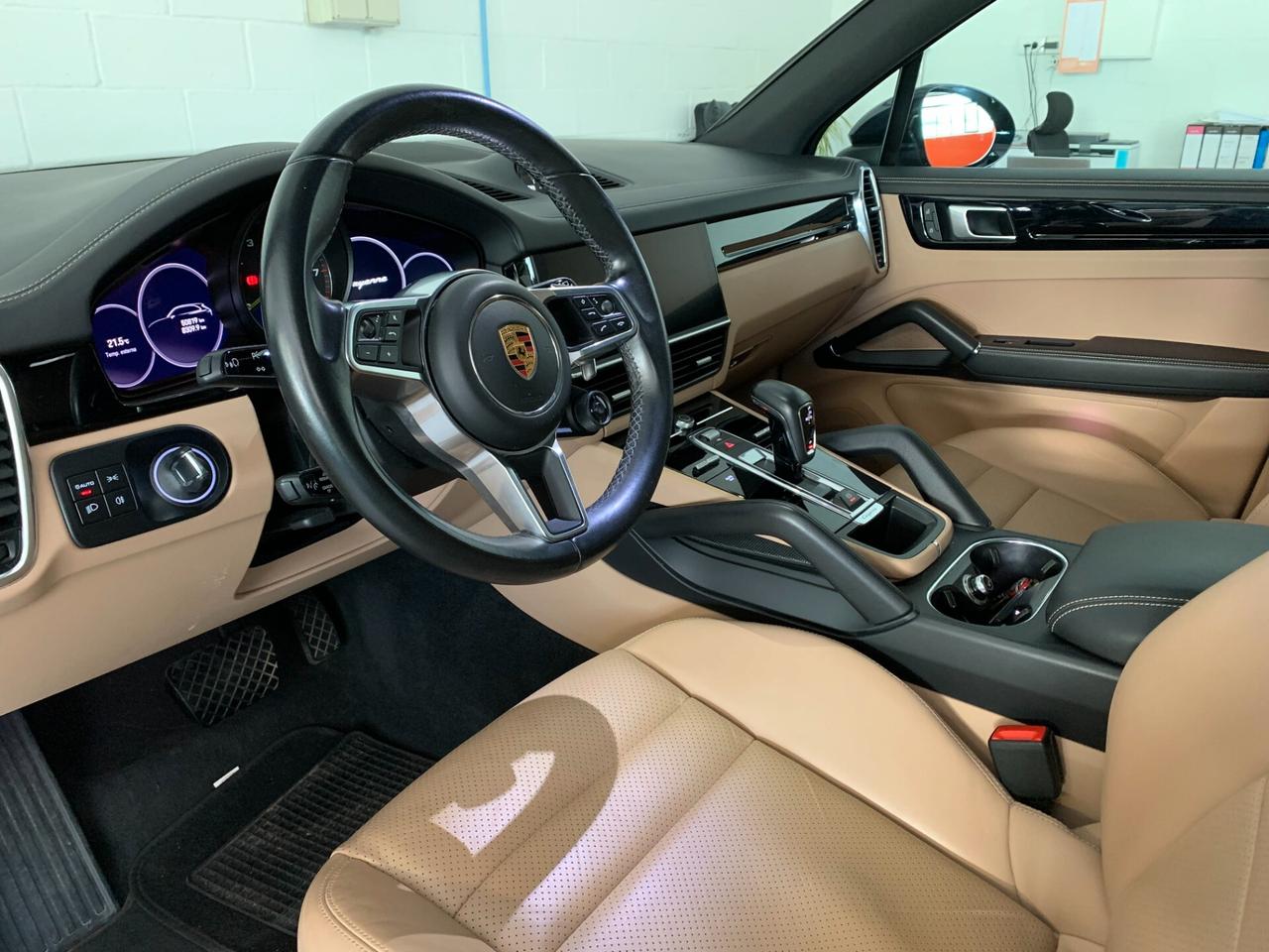 Porsche Cayenne 3.0 V6 E-Hybrid