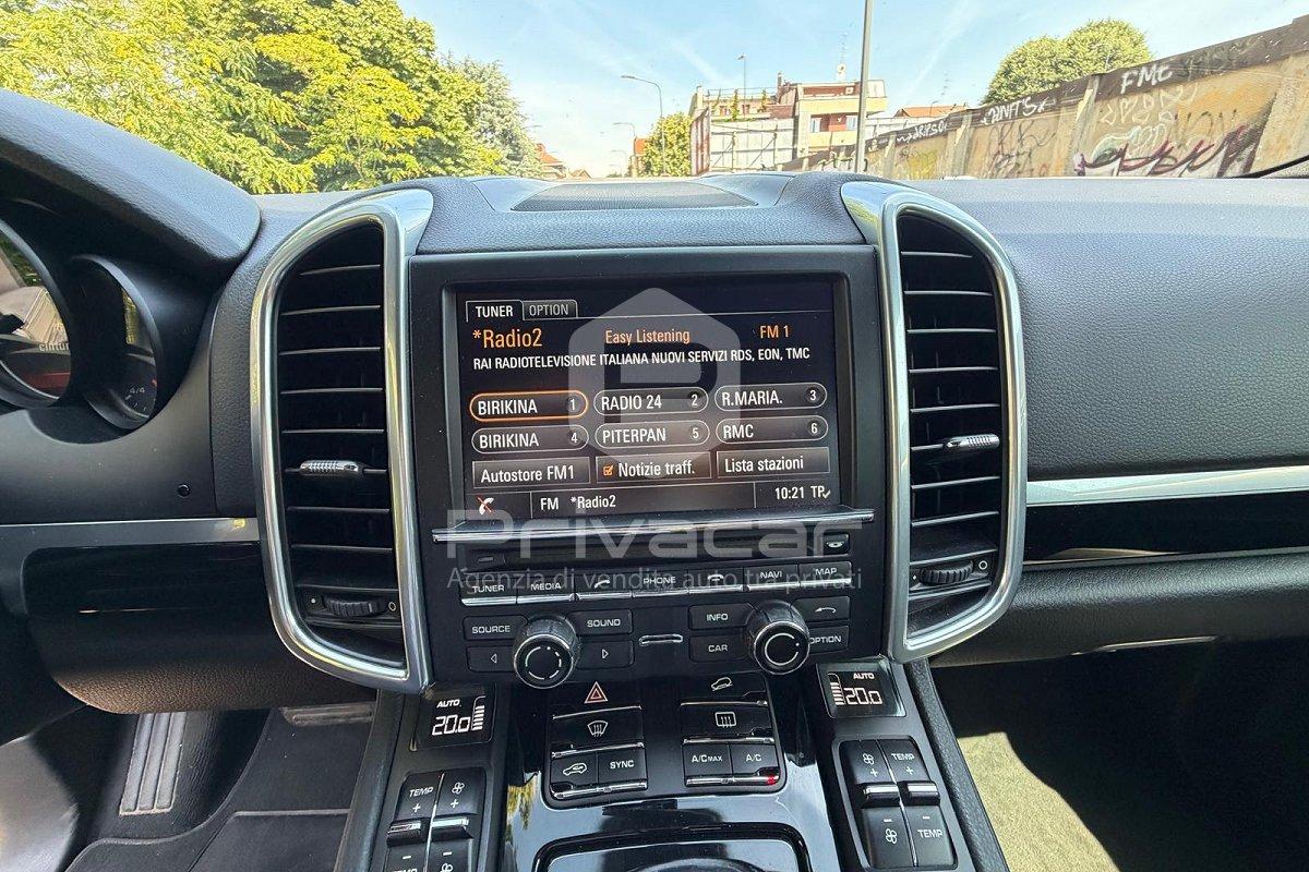 PORSCHE Cayenne 3.0 Diesel 250CV Platinum Edition