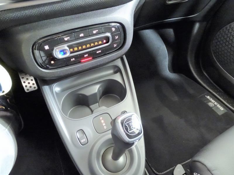 Smart fortwo coupe EQ Brabus Style