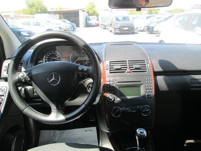 MERCEDES-BENZ A 180 CDI Executive