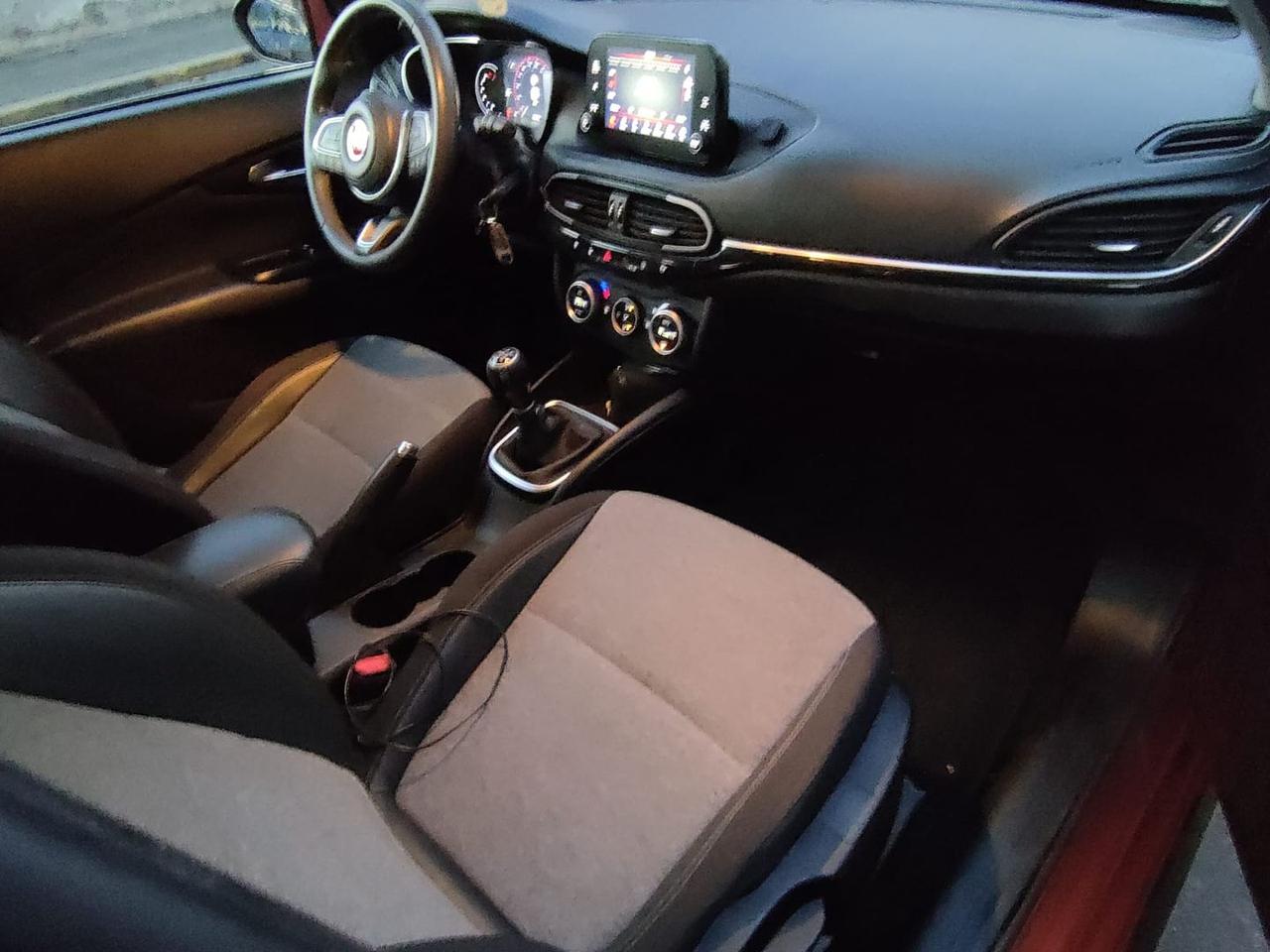 Fiat Tipo City Cross 1.0T Gpl #8513
