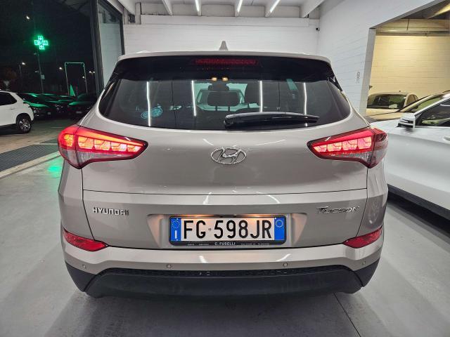Hyundai TUCSON Tucson II 2015 1.7 crdi Xpossible 2wd 141cv dct