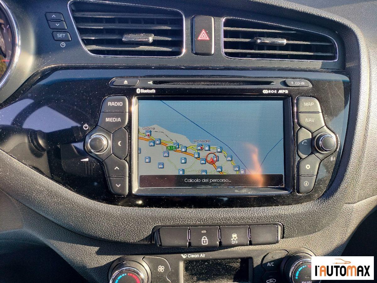 KIA - cee'd SW 1.6 crdi Platinum 128cv auto