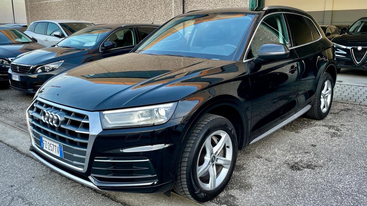 Audi Q5 40 TDI quattro S tronic Sport LED