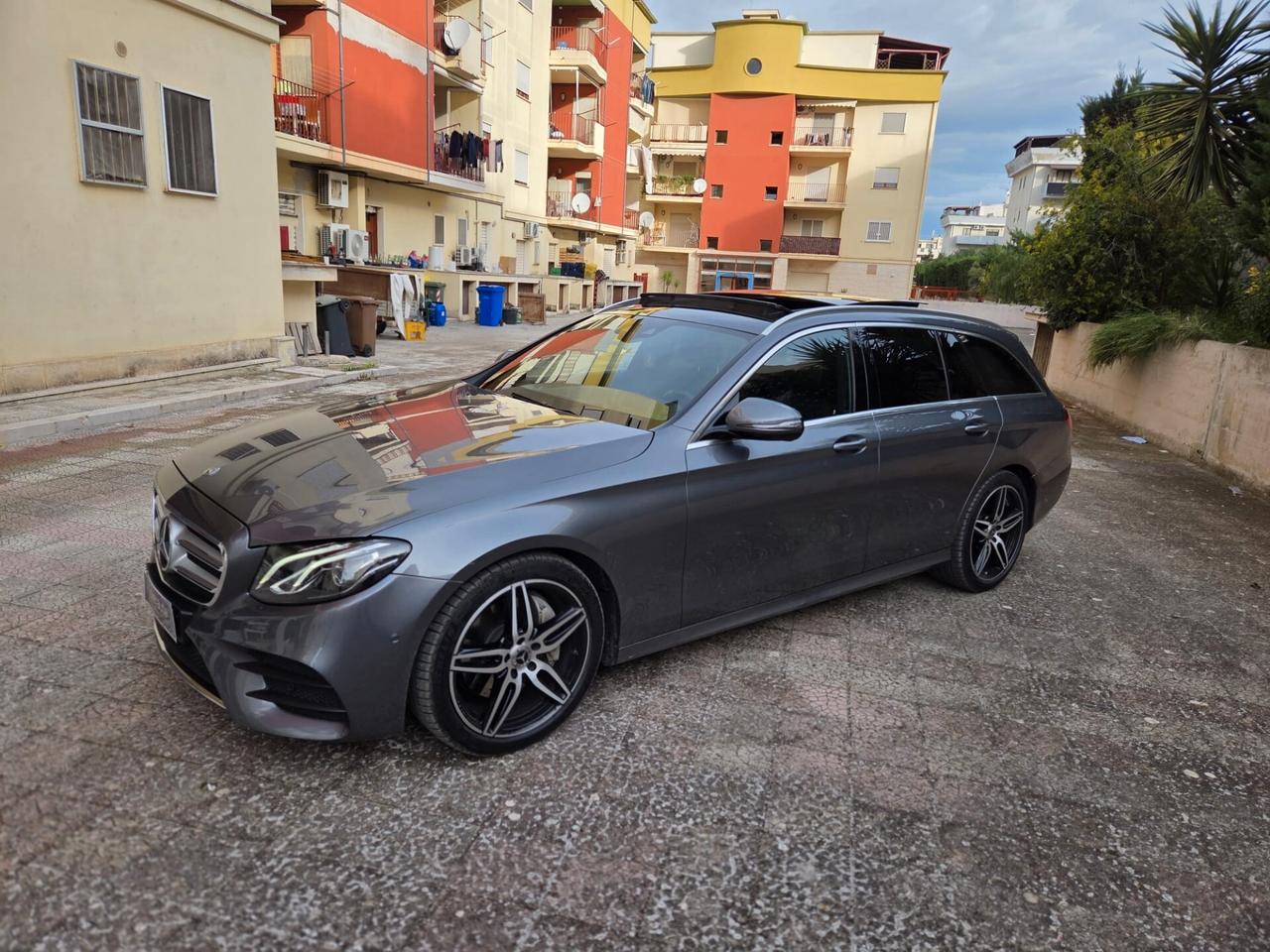 Mercedes-benz E 220 d S.W. 4Matic Auto Premium Plus AMG