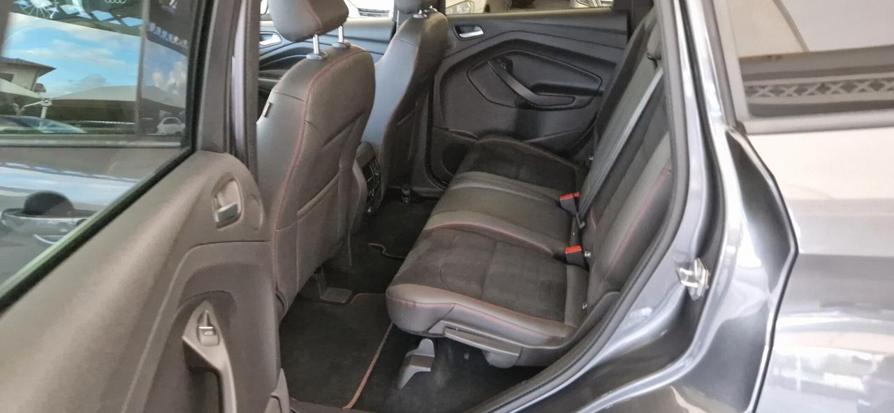 Ford Kuga 2.0 TDCi 150cv 4WD ST-Line