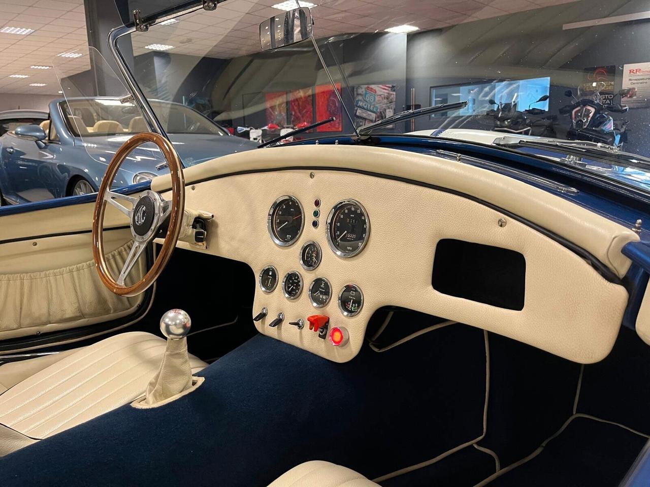 Ac Cobra Dax Toyjero