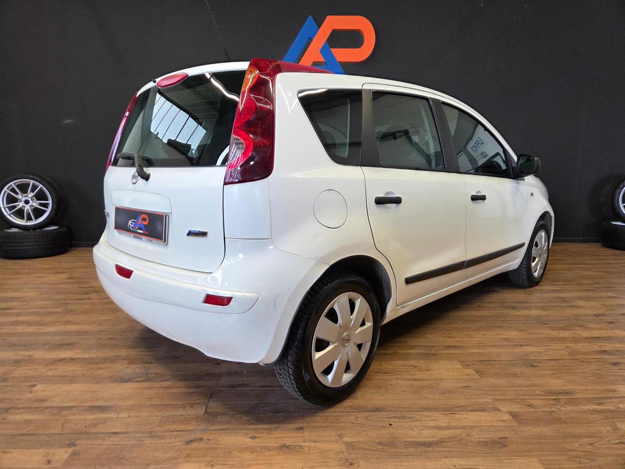 Nissan Note 1.5 dci Visia c/radio,clima,airb.lat.