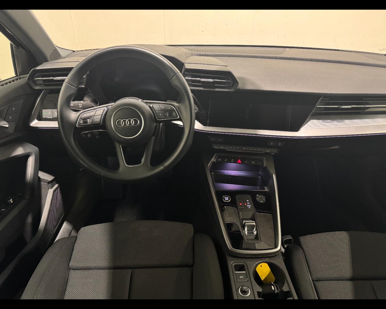 AUDI A3 SPORTBACK 35 TDI S-TRONIC S LINE EDITION