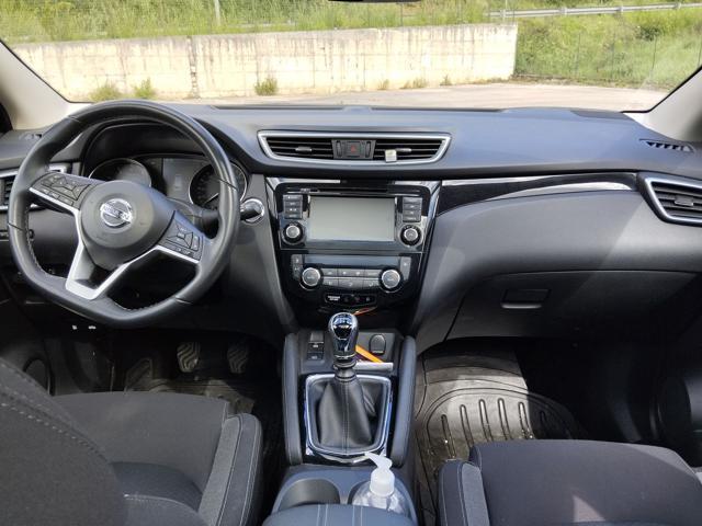 NISSAN Qashqai N-Connecta 1.3 DIG-T